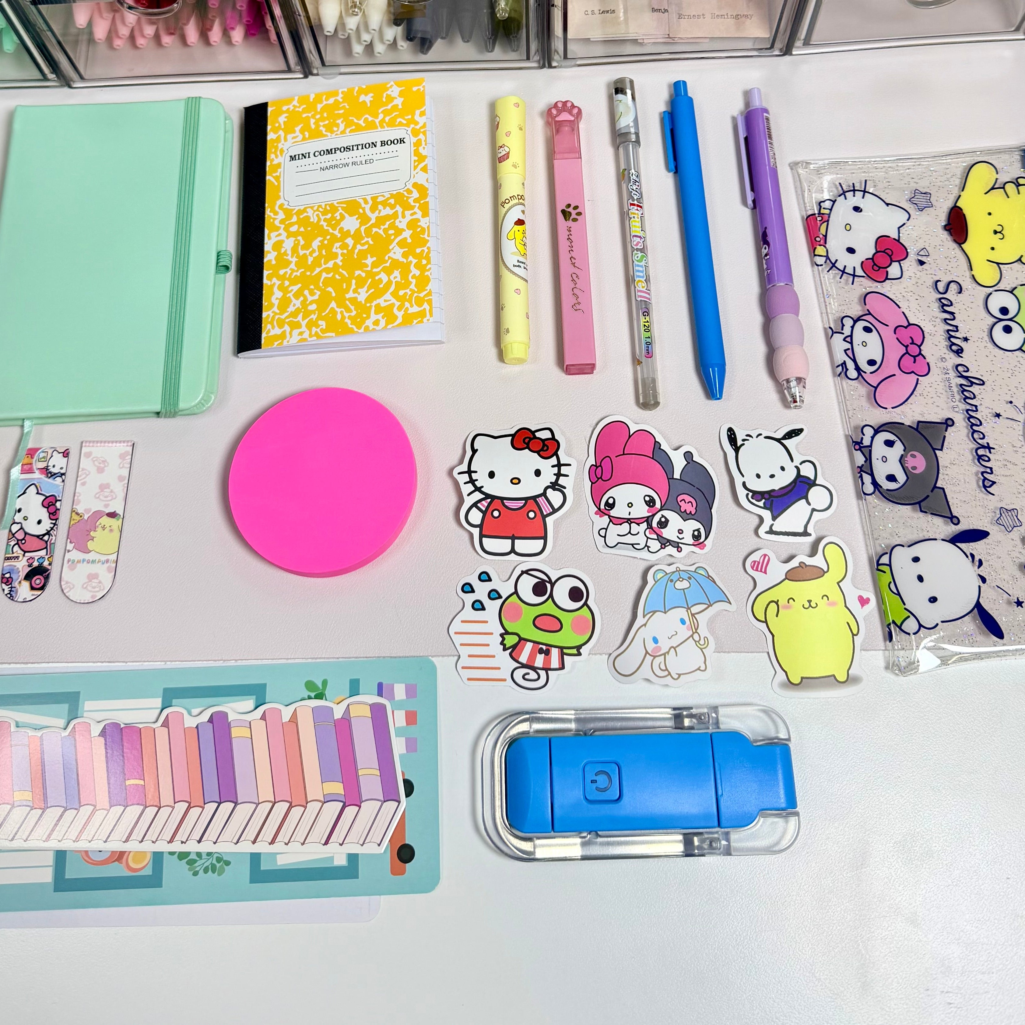 Hello Kitty & Friends Kids Character Exclusive Bundle