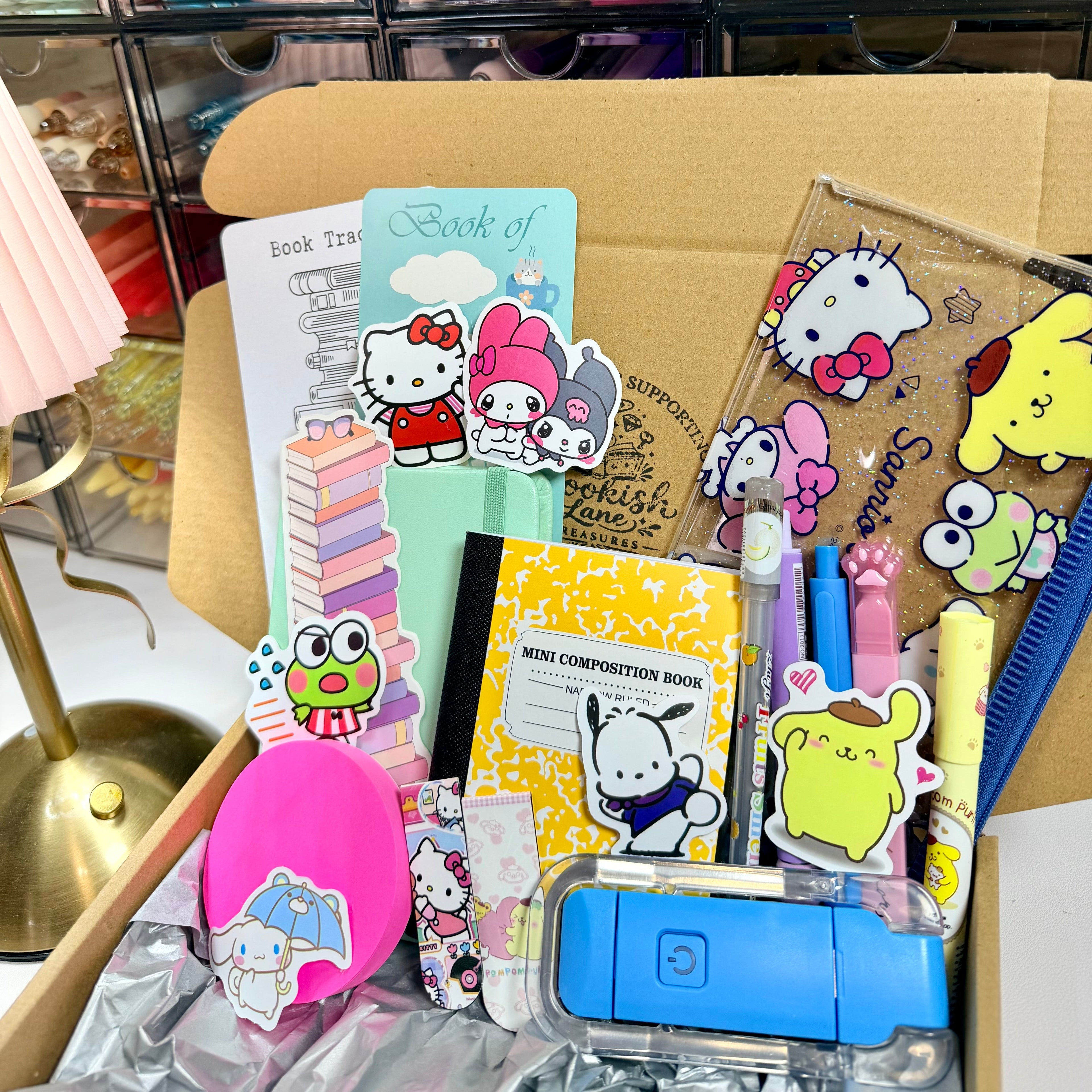 Hello Kitty & Friends Kids Character Exclusive Bundle